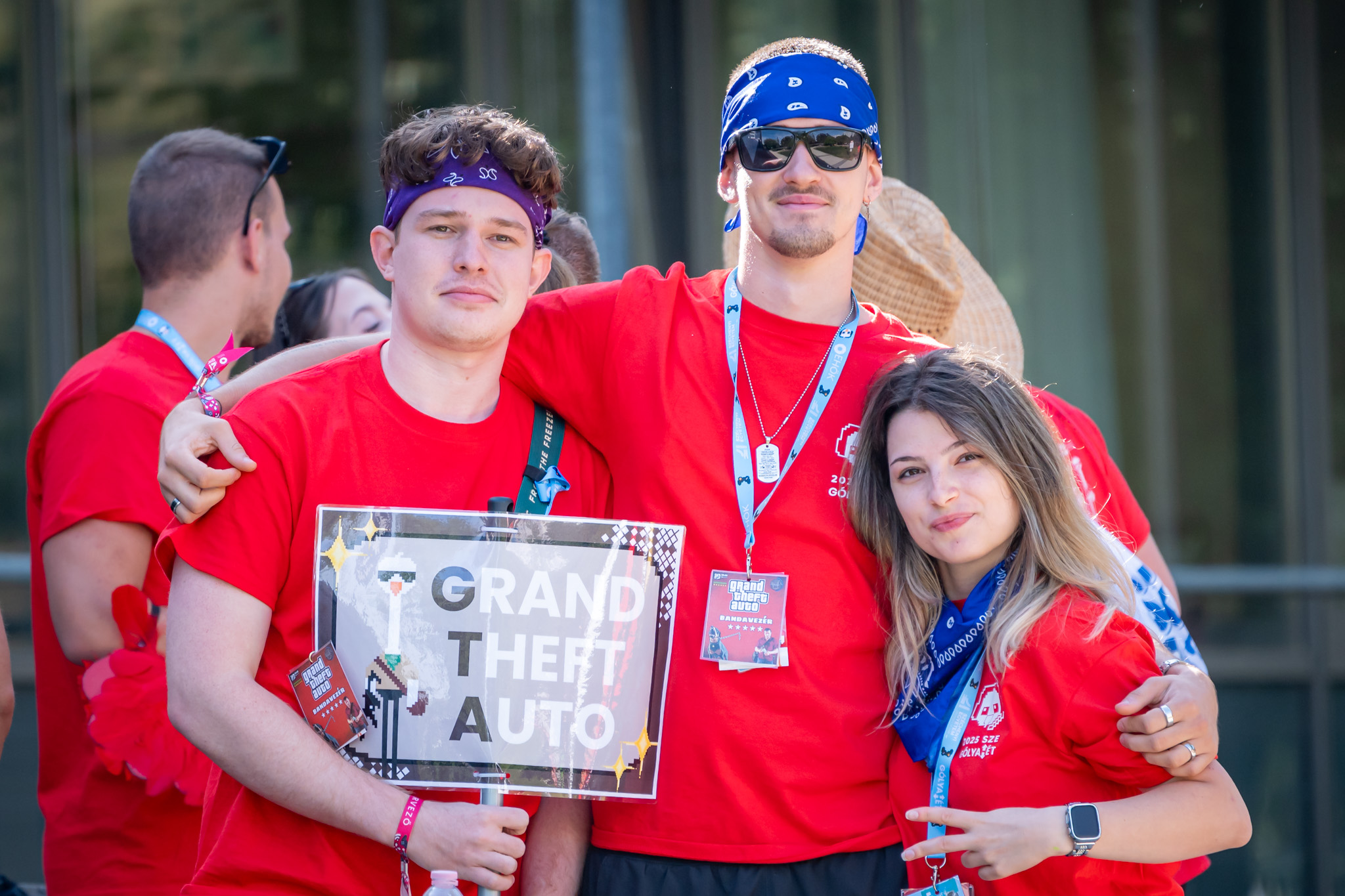At night, entertainment took centre stage at the Bridge Student and Faculty Club. (Photos: András Adorján)